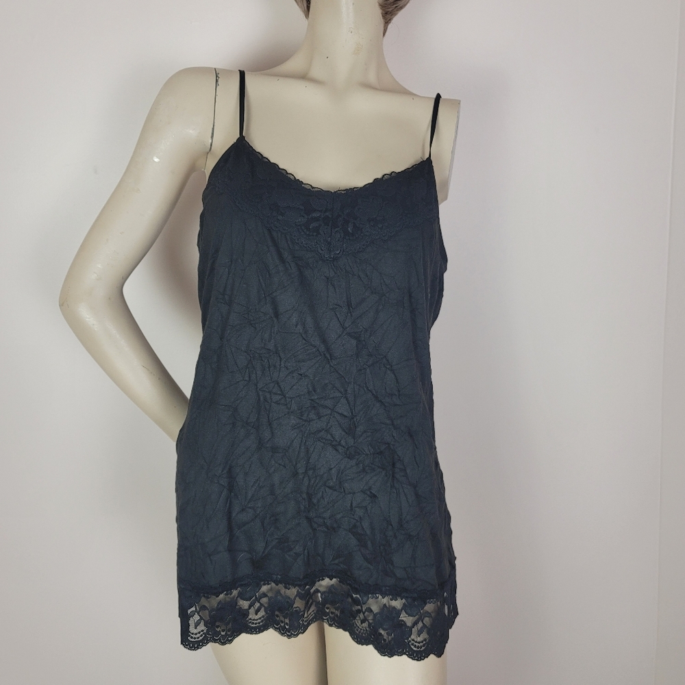 Maurices Black Lace Trim Cami Size XL Crinkled Fabric Y2K